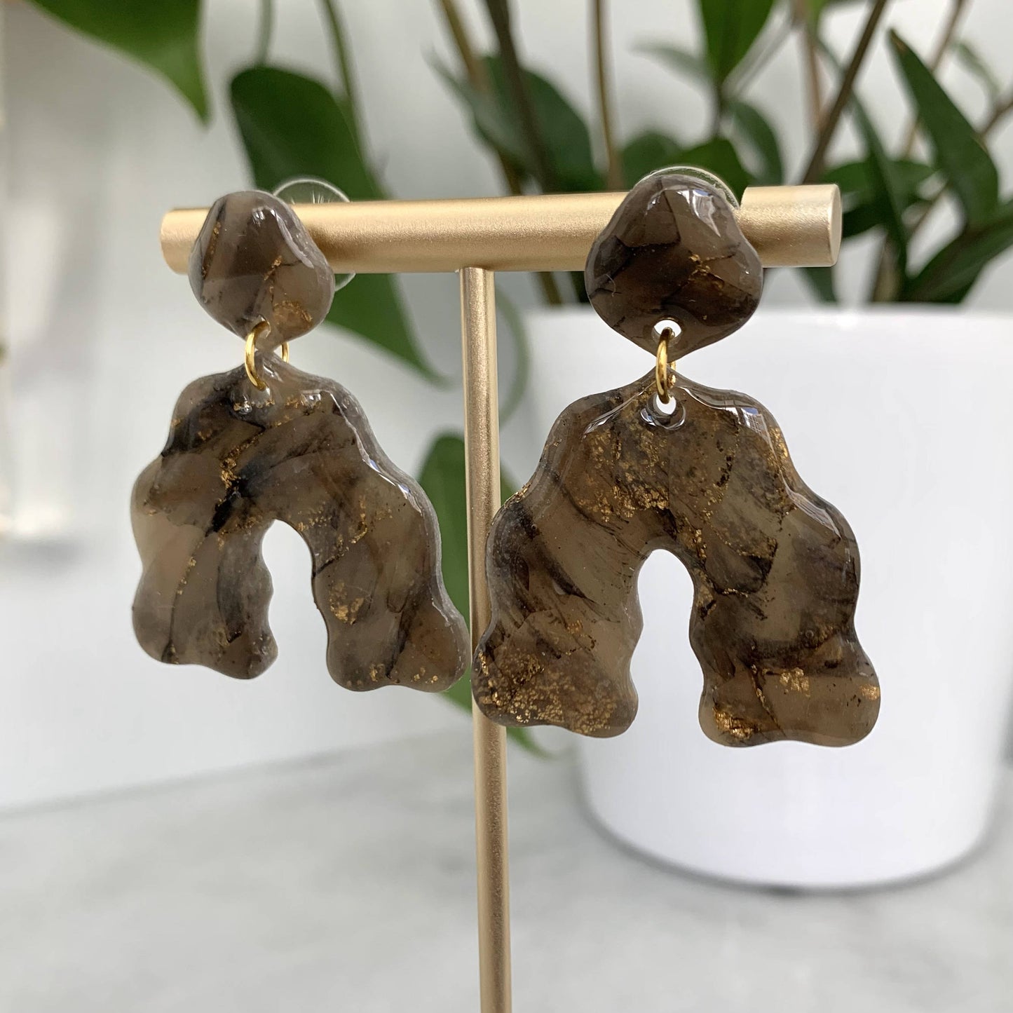 Wavy Dangle in Smoke