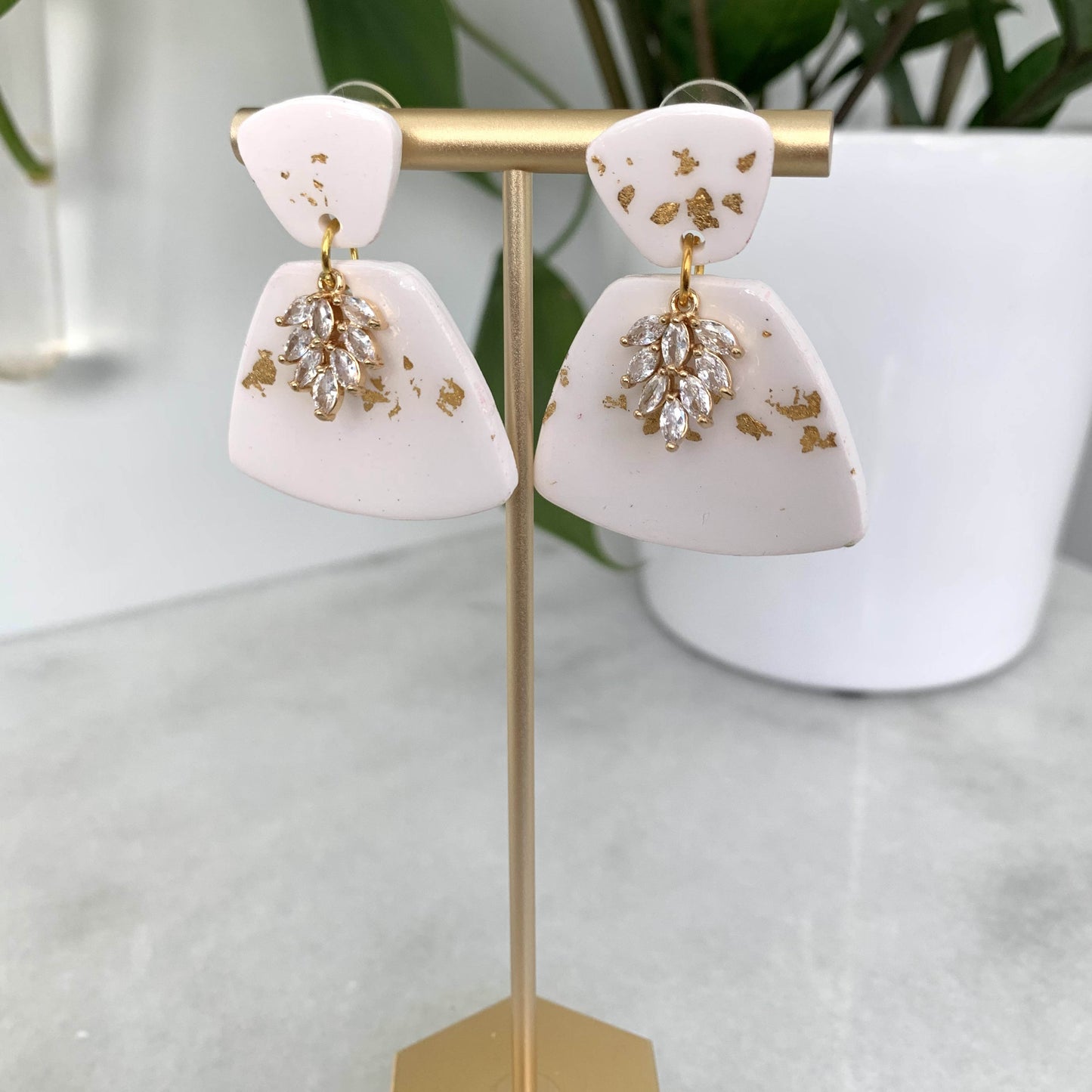 Cassi Dangle in Ivory + Gold
