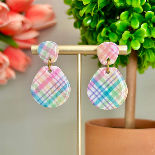 Oval Dangle in Spring Plaid Multi